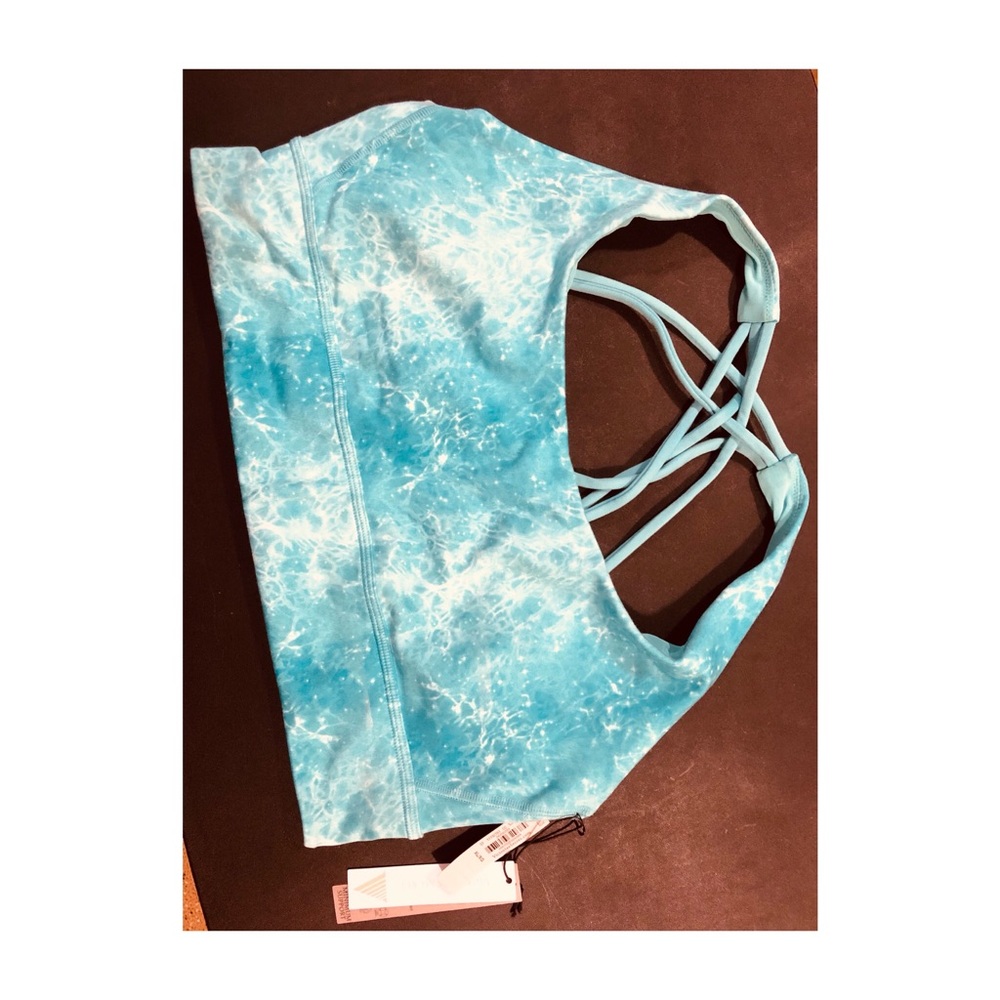 NWT Victoria’s Secret sports bra, SZ XL
